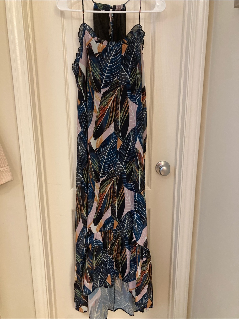 Leaf Print Maxi Dress in Green